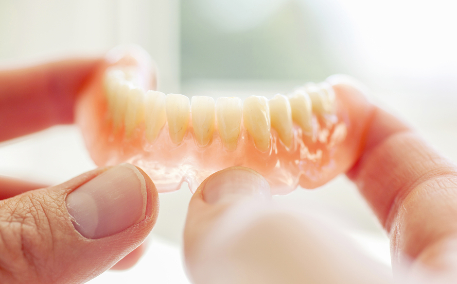 STEP5 入れ歯の試着・調整